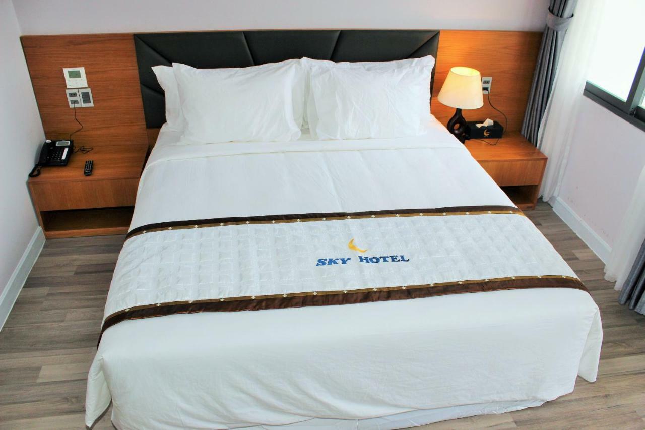 Sky Hotel Hong Ngu Exterior photo